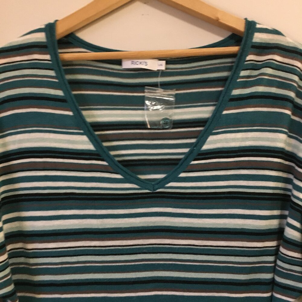 NWT Ricki's Retro Striped V-Neck Rolled Cuff Rayon Sweater - Picture 4 of 16